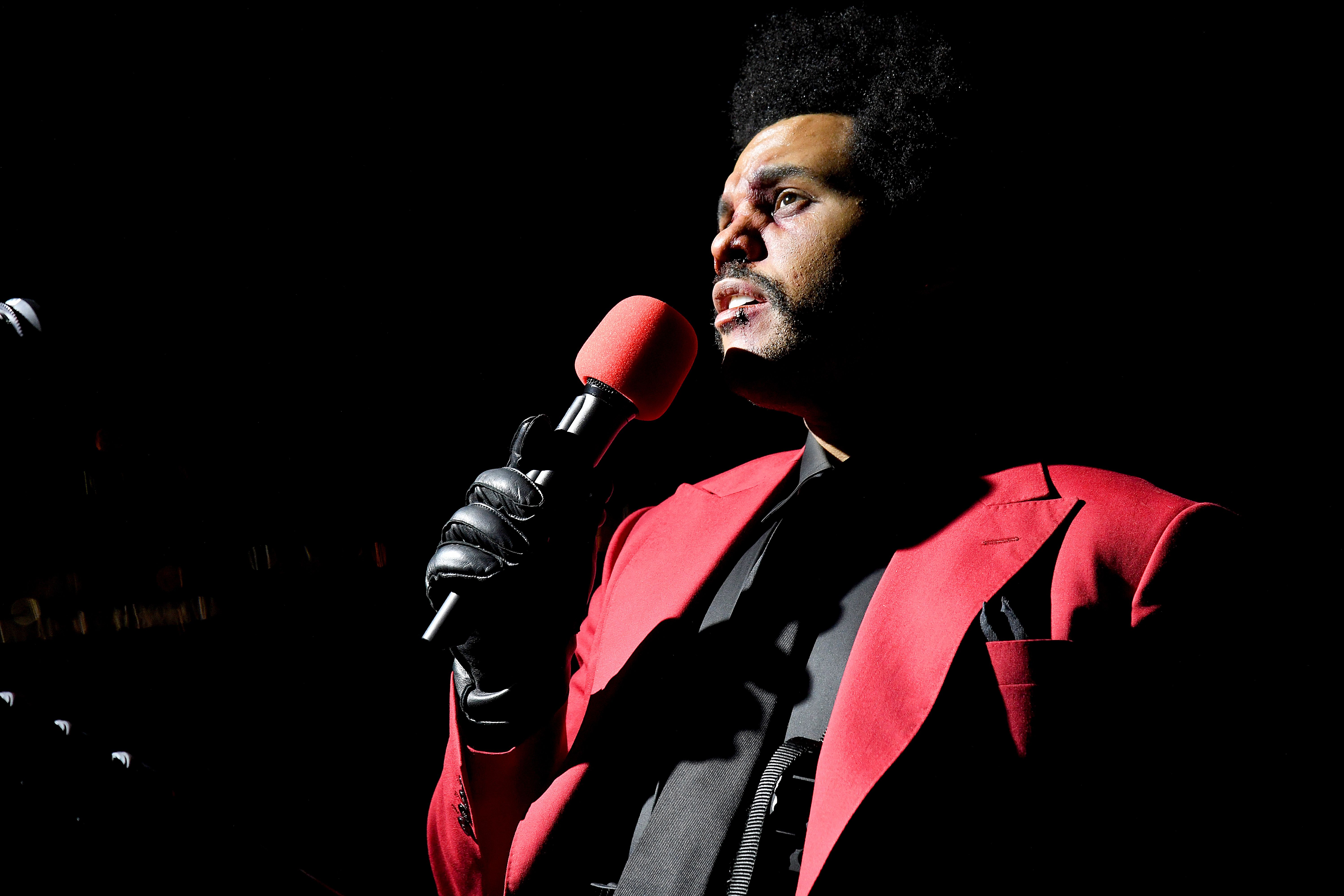 The Weeknd Explains His Face Bandage Saga