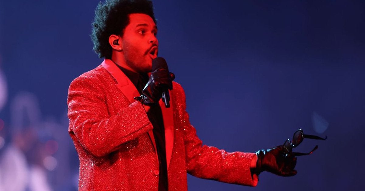 Super Bowl Viewers Share Hilarious Memes of The Weeknd's Halftime Show