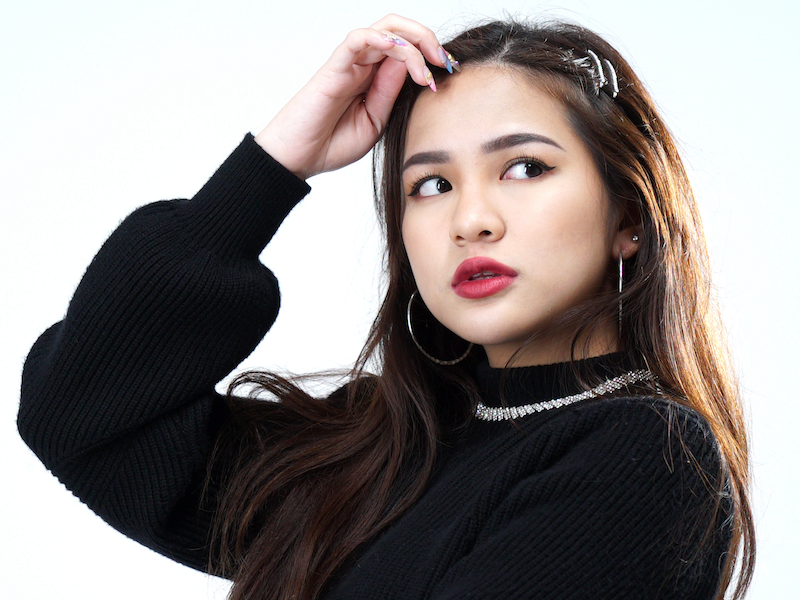 It’s okay not to be okay: Malaysian singer Abigail, tackles social norms and stereotypes in single debut ‘Status Quo’ (VIDEO)