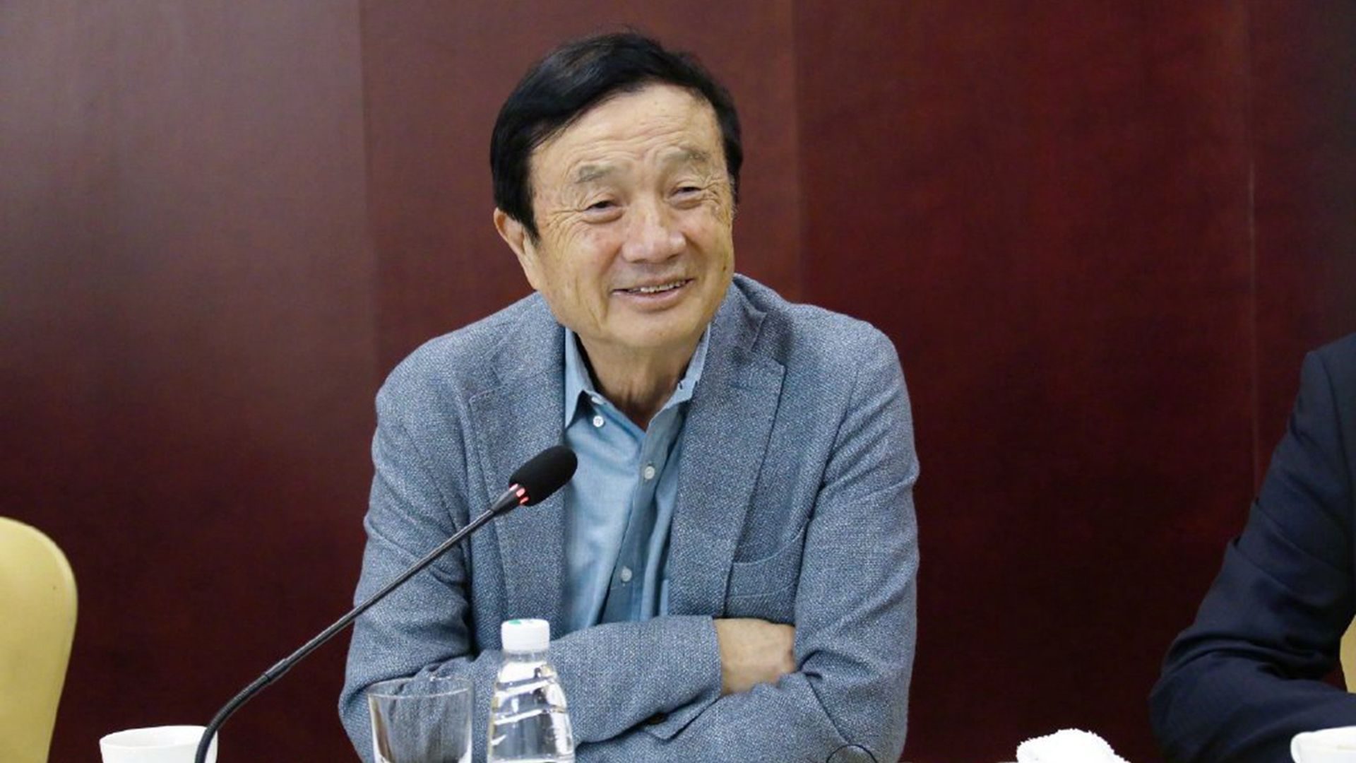 华为高管曝硬件两年可期 某互联网巨头曾对华为下手（组图）