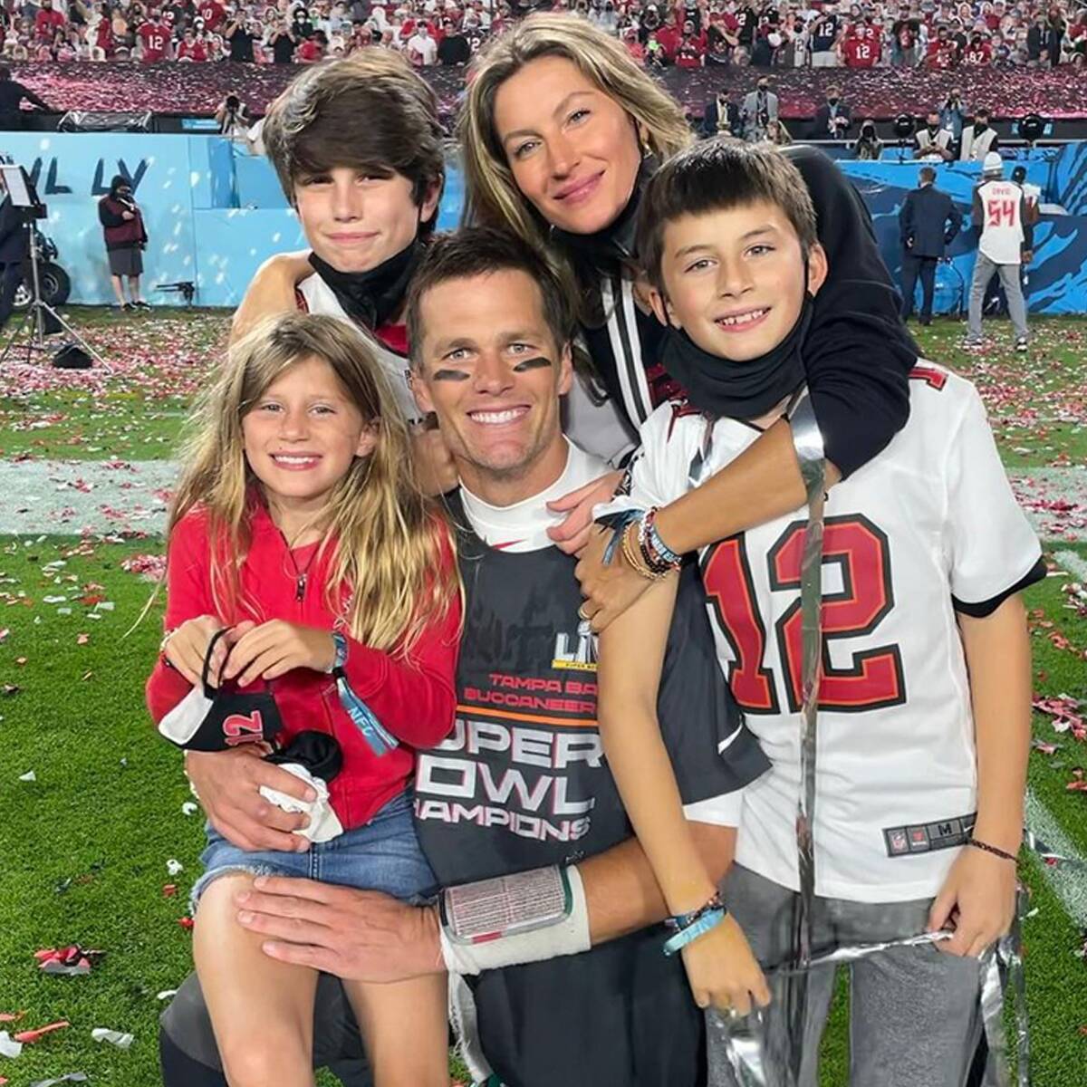 Gisele Bündchen and Tom Brady's Daughter Vivian Channels Look-Alike Mom in Cuddly New Photo