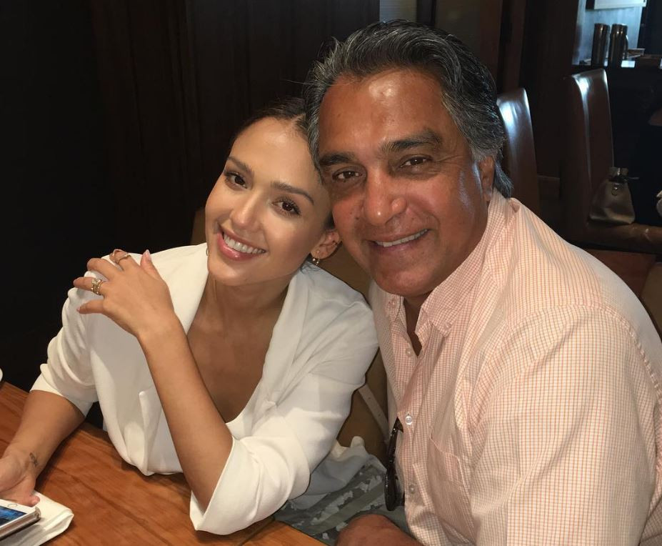 Jessica Alba keeping positive as dad begins treatment for thyroid cancer