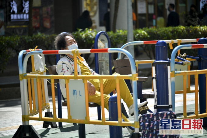 公共屋邨部分户外设施明重开 包括健体设施卵石径等