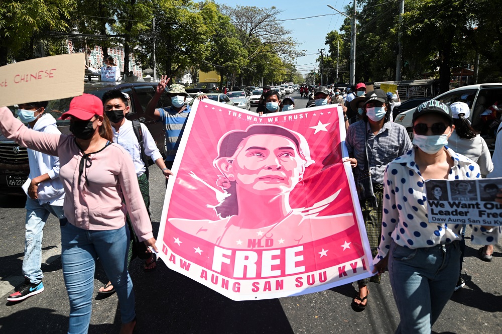 Suu Kyi’s Myanmar court hearing postponed until April 1, says legal aide