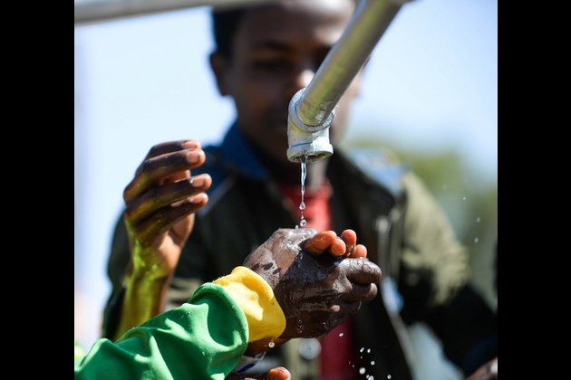 China to provide COVID-19 vaccine aid for Ethiopia: FM
