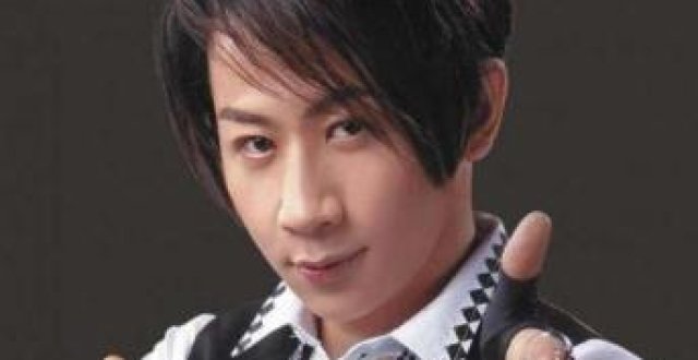 2013年，王力宏冲到春晚后台，怒扇刘谦一耳光，到底发生什么