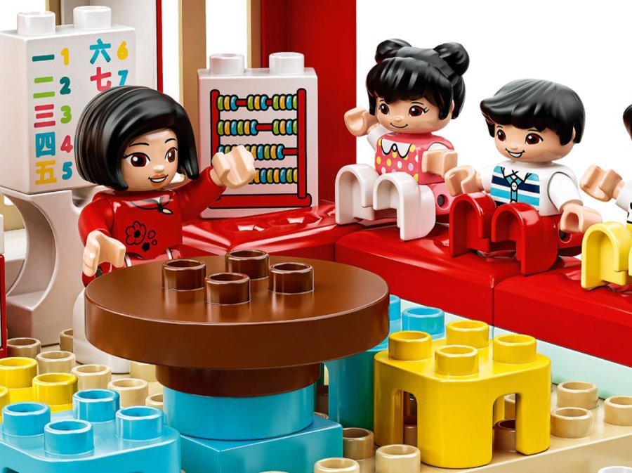 Lego CNY sets have lanterns, firecrackers & Chinese garden for ultimate festivities