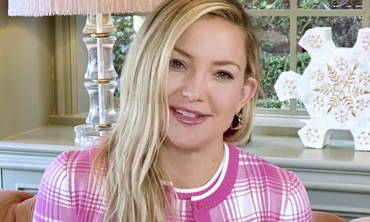 Kate Hudson reveals incredible photography skills with new family portrait