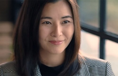 Yoyo Mung Starts Business in Japan