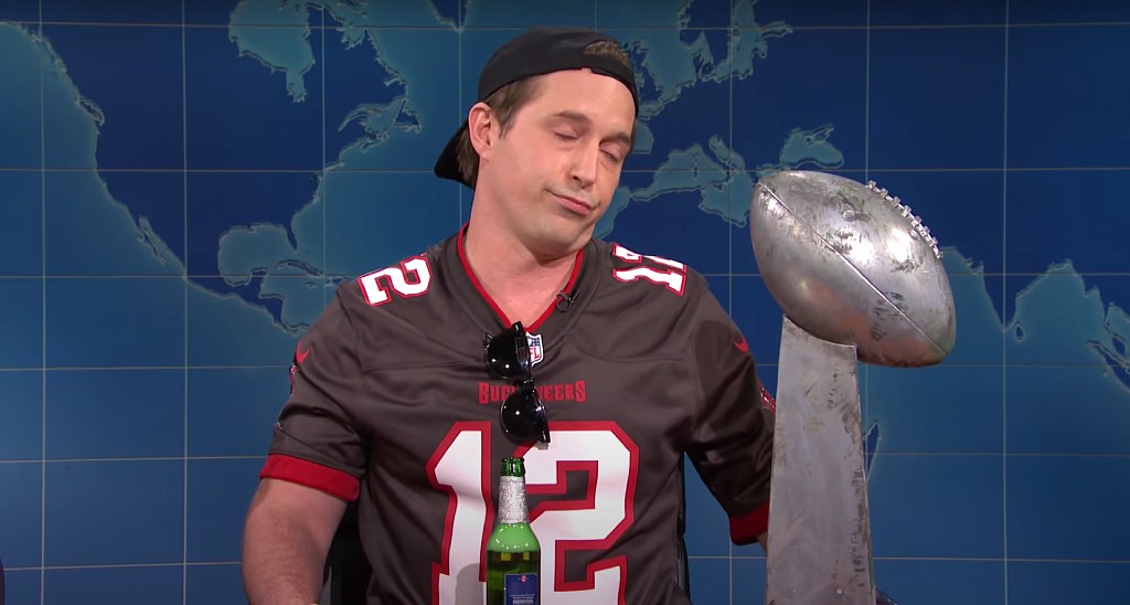 ‘Drunk Tom Brady’ Partied And Got Surprisingly Introspective On ‘SNL’ Weekend Update