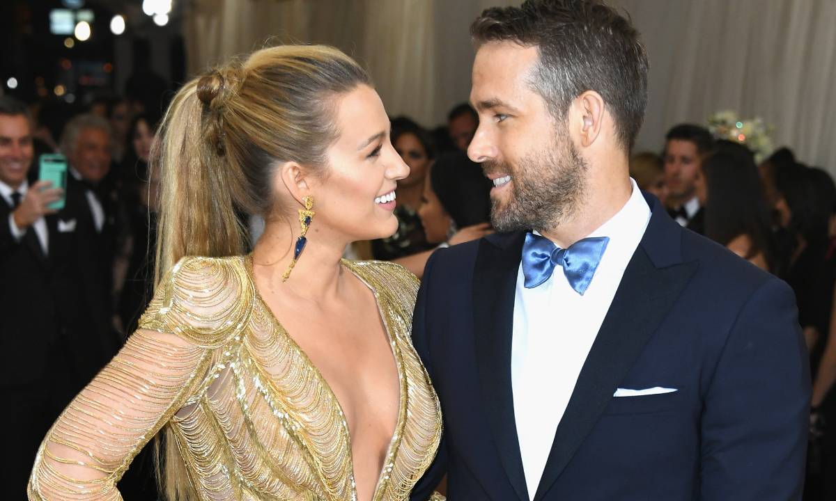 Blake Lively shares naughty NSFW special message for Ryan Reynolds 