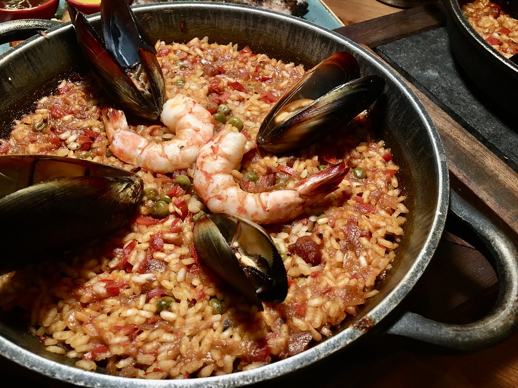 Best Spanish restaurants that serve good paella in Singapore
