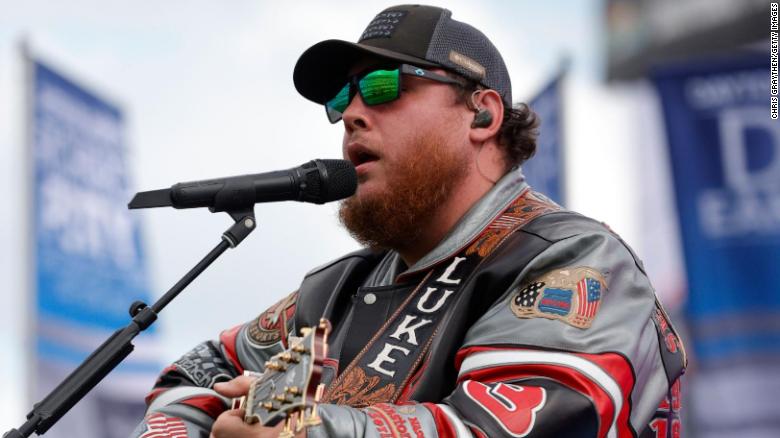 Country singer Luke Combs apologizes for past use of the Confederate flag