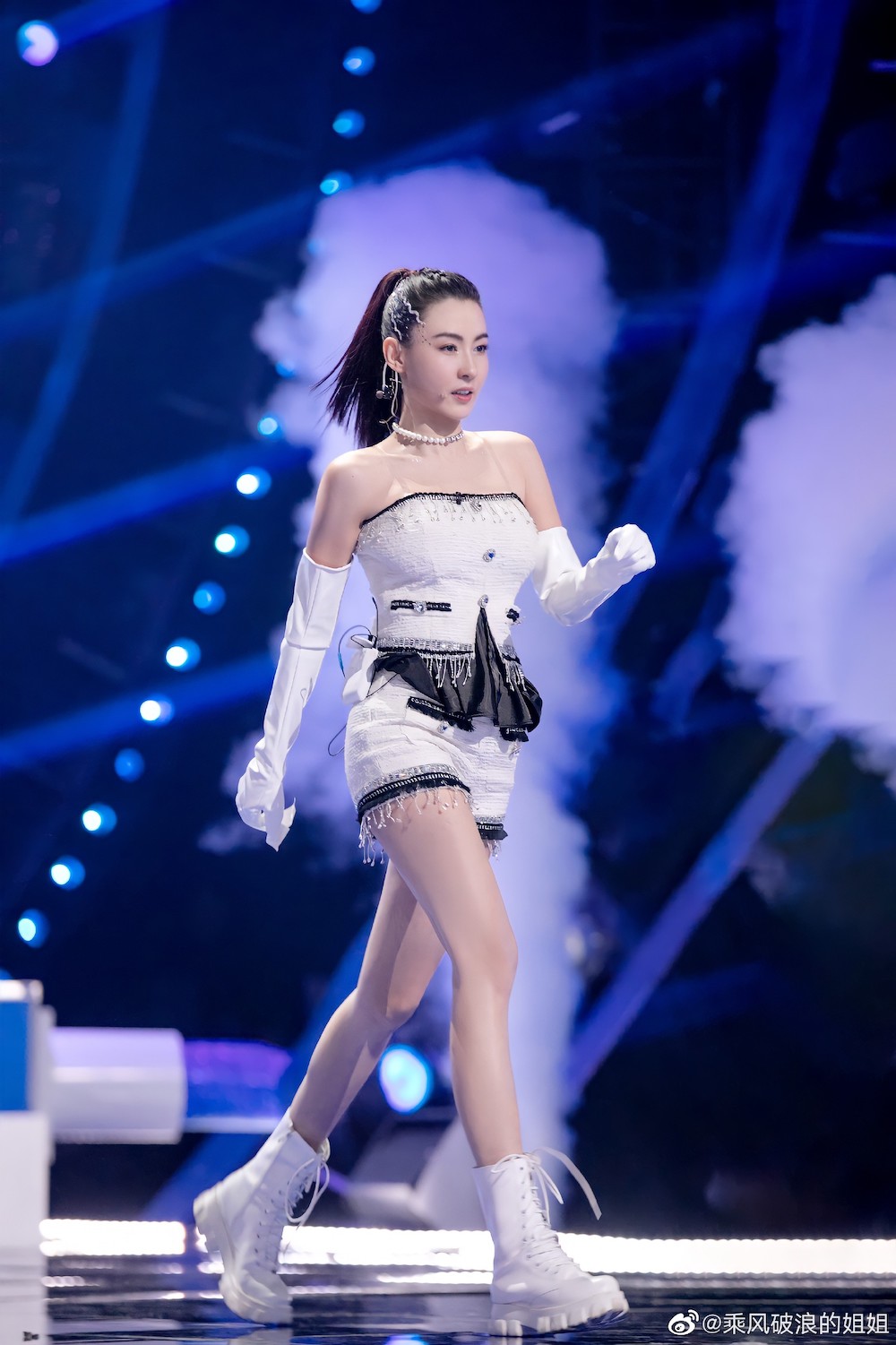 Cecilia Cheung Fat-Shamed After Netizens Compare Retouched Pics With ...