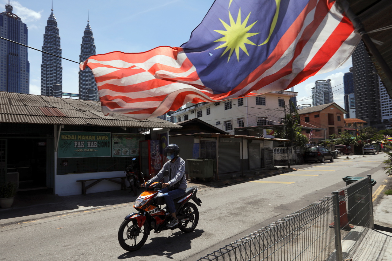 Malaysian parents who bought tablets for kids unhappy after govt says schools to reopen from March