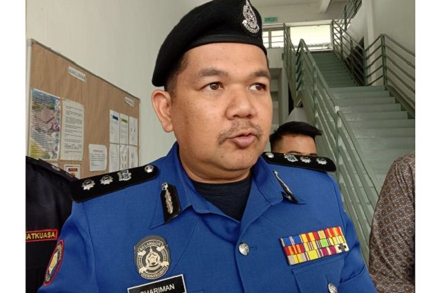 Authorities seal illegal factory rewashing nitrile gloves for resale