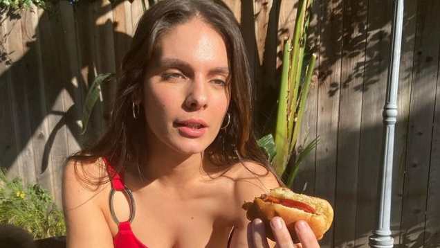 Former Neighbours Star Caitlin Stasey Is Going Into The Porn Industry