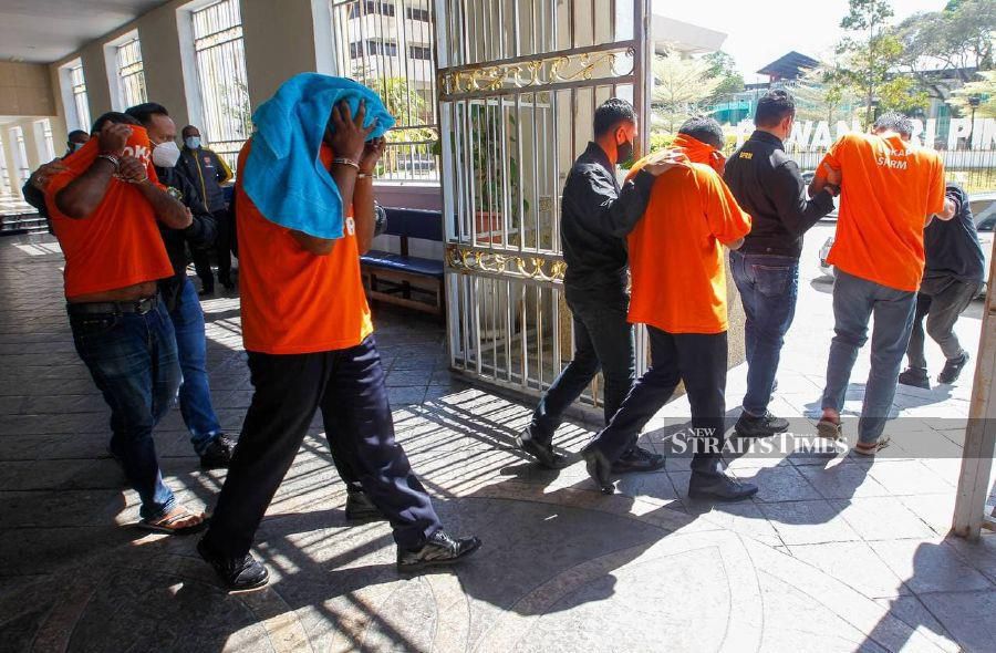 Four, including senior Penang cop, nabbed for colluding with drug traffickers