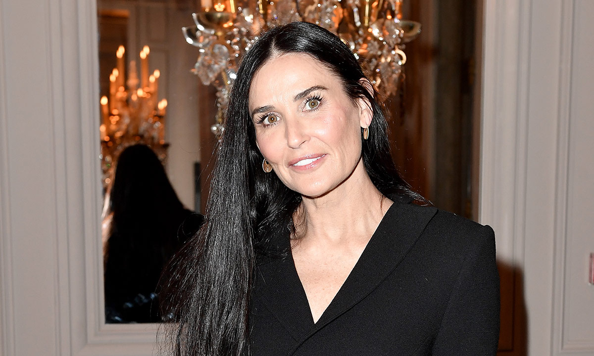 Demi Moore looks incredibly youthful in new photo inside home - fans react