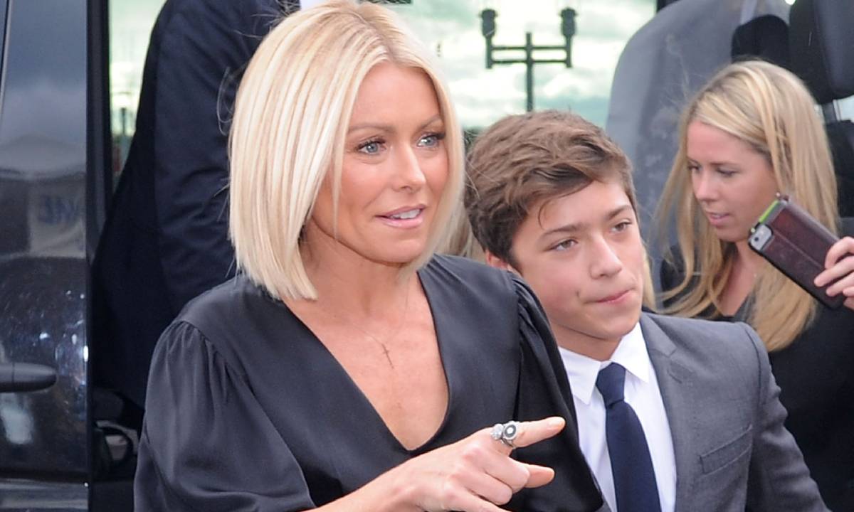 Kelly Ripa's son Joaquin divides fans in new family photos with famous parents