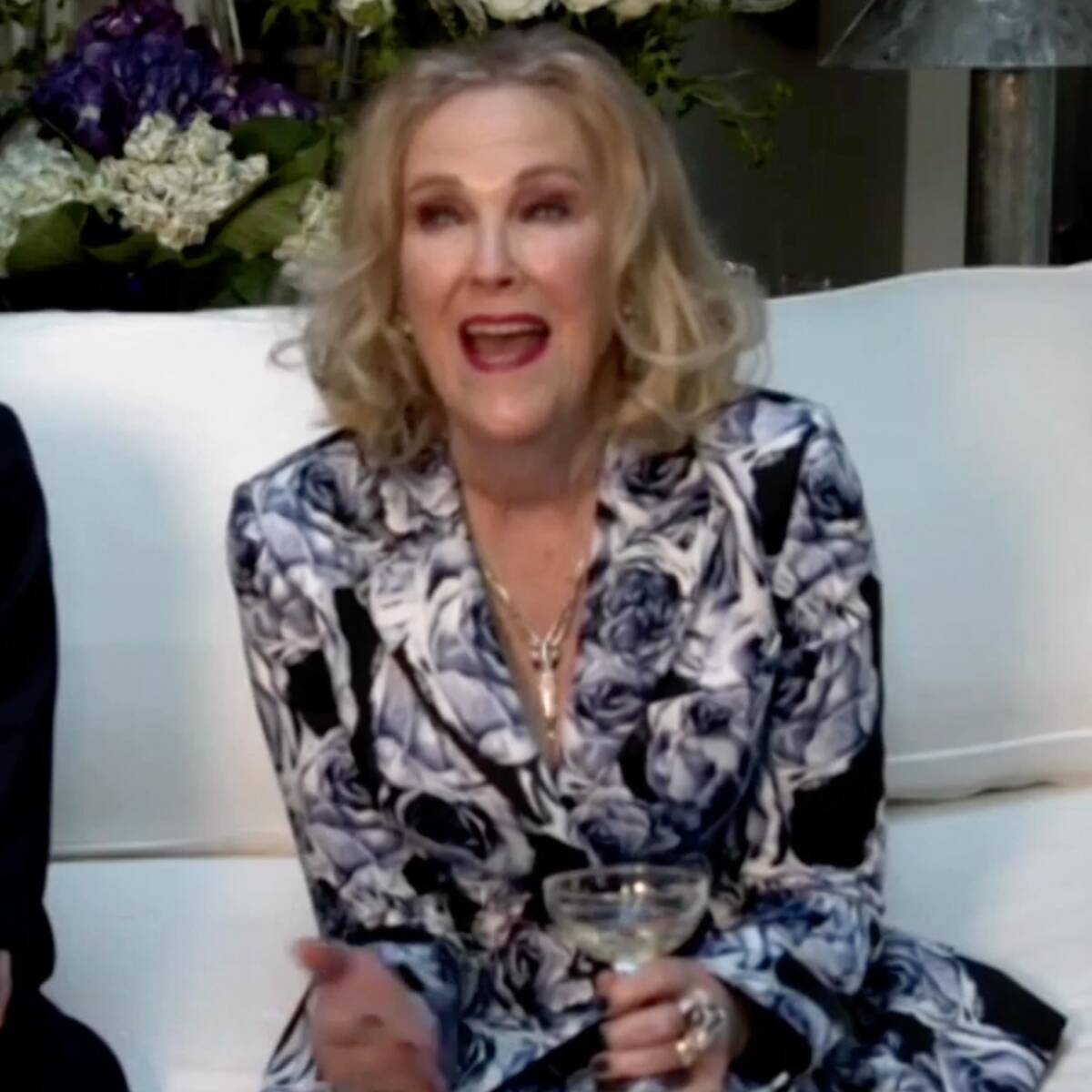 Of Course Schitt's Creek's Catherine O'Hara Celebrated Her First Golden Globe Win With a Martini