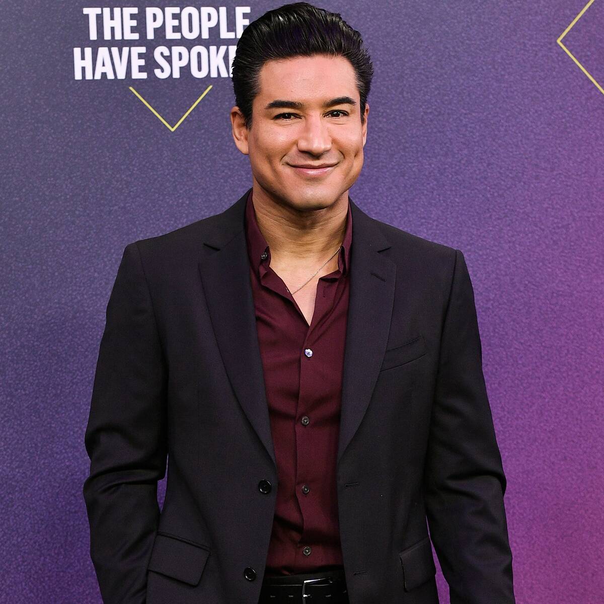 Mario Lopez's Golden Globes Post About Dog Poop Perfectly Sums Up This Past Year