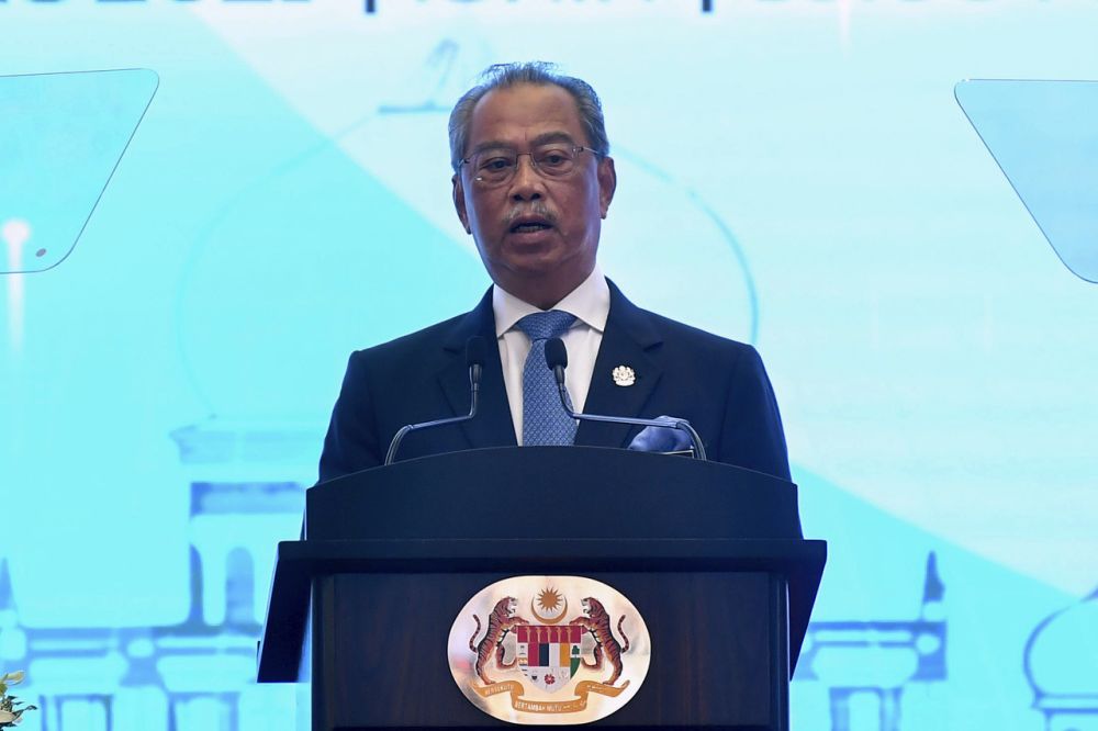 PM Muhyiddin: Crucial to uplift, empower young women leaders to unleash their full potential