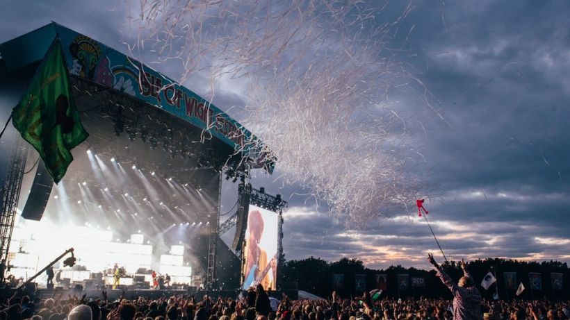 Covid: Isle of Wight Festival pushed back another three months