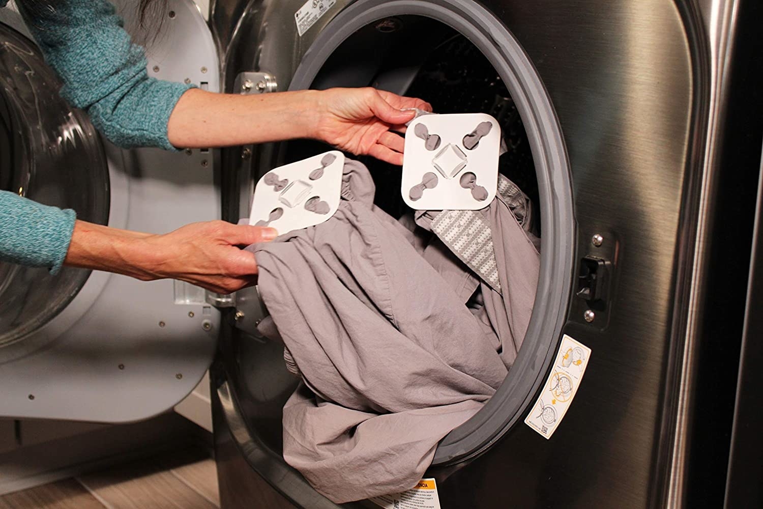 20 Helpful Products For People Who Don’t Have Easy Access To A Laundry Machine