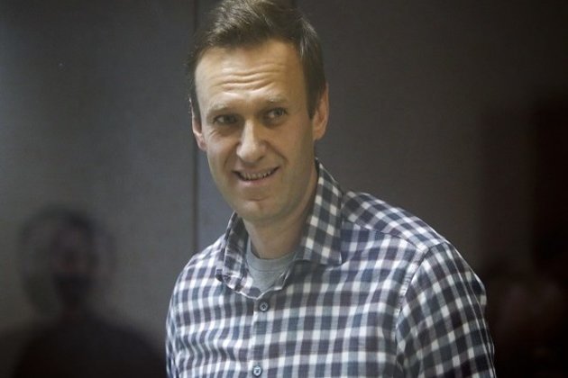 Kremlin critic Navalny calls Putin 'naked king'