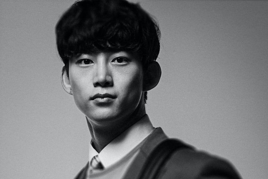 “Vincenzo” Unveils New Poster Of 2PM's Taecyeon Following Reveal Of His Character's Shocking Secret
