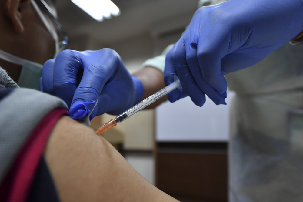 In Labuan, 1,980 frontliners from government enforcement agencies vaccinated, says disaster committee chairman