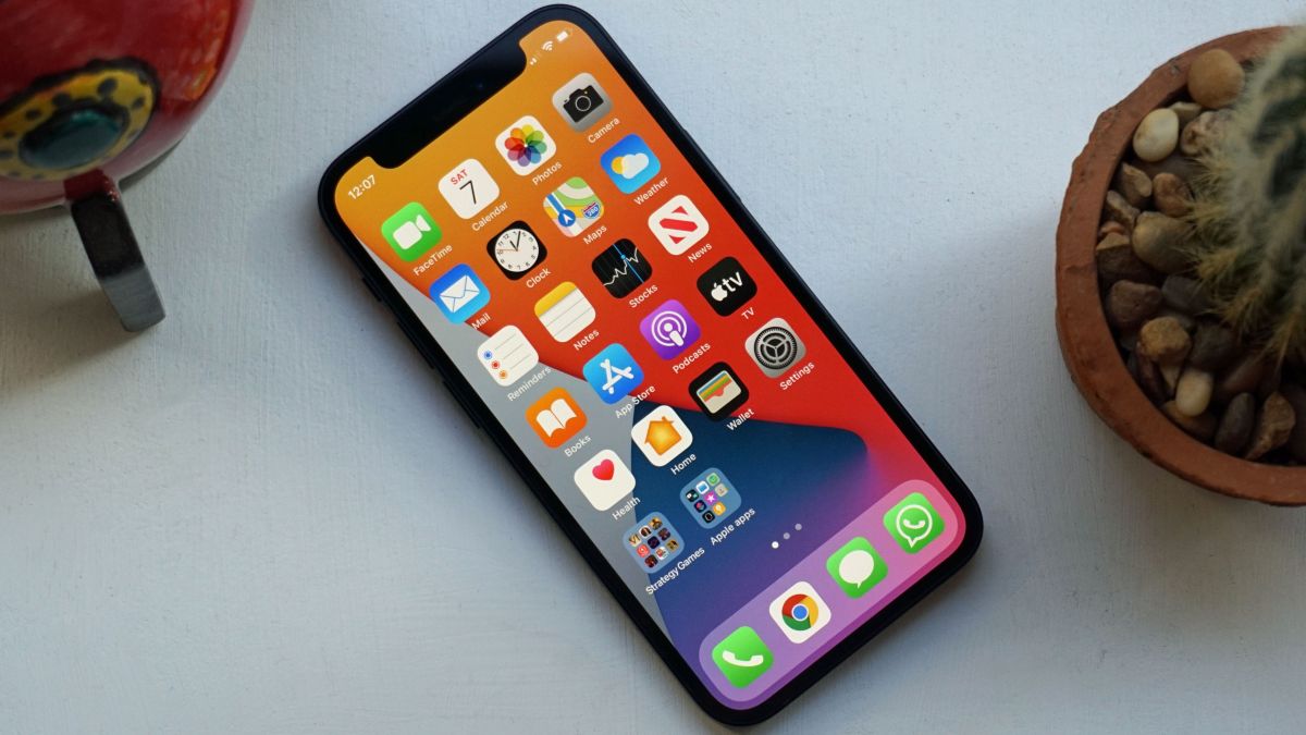 iPhone 13 mini: will we see a new small iPhone in 2021?