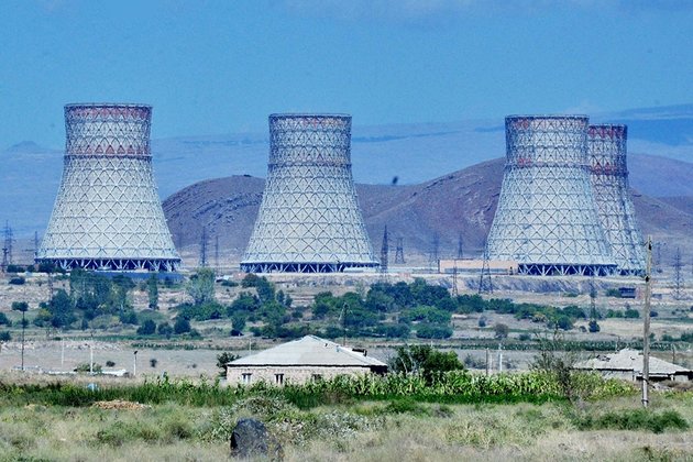 Pro-Azerbaijan American urges Armenia to close nuclear plant