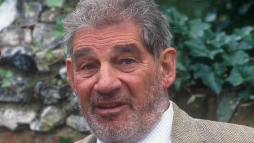 Vicar of Dibley star Trevor Peacock dies at 89