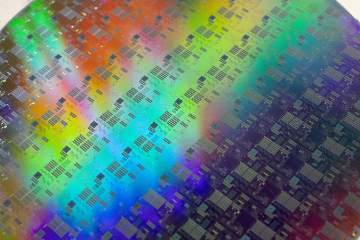 China's chip industry group says it will work with US counterpart