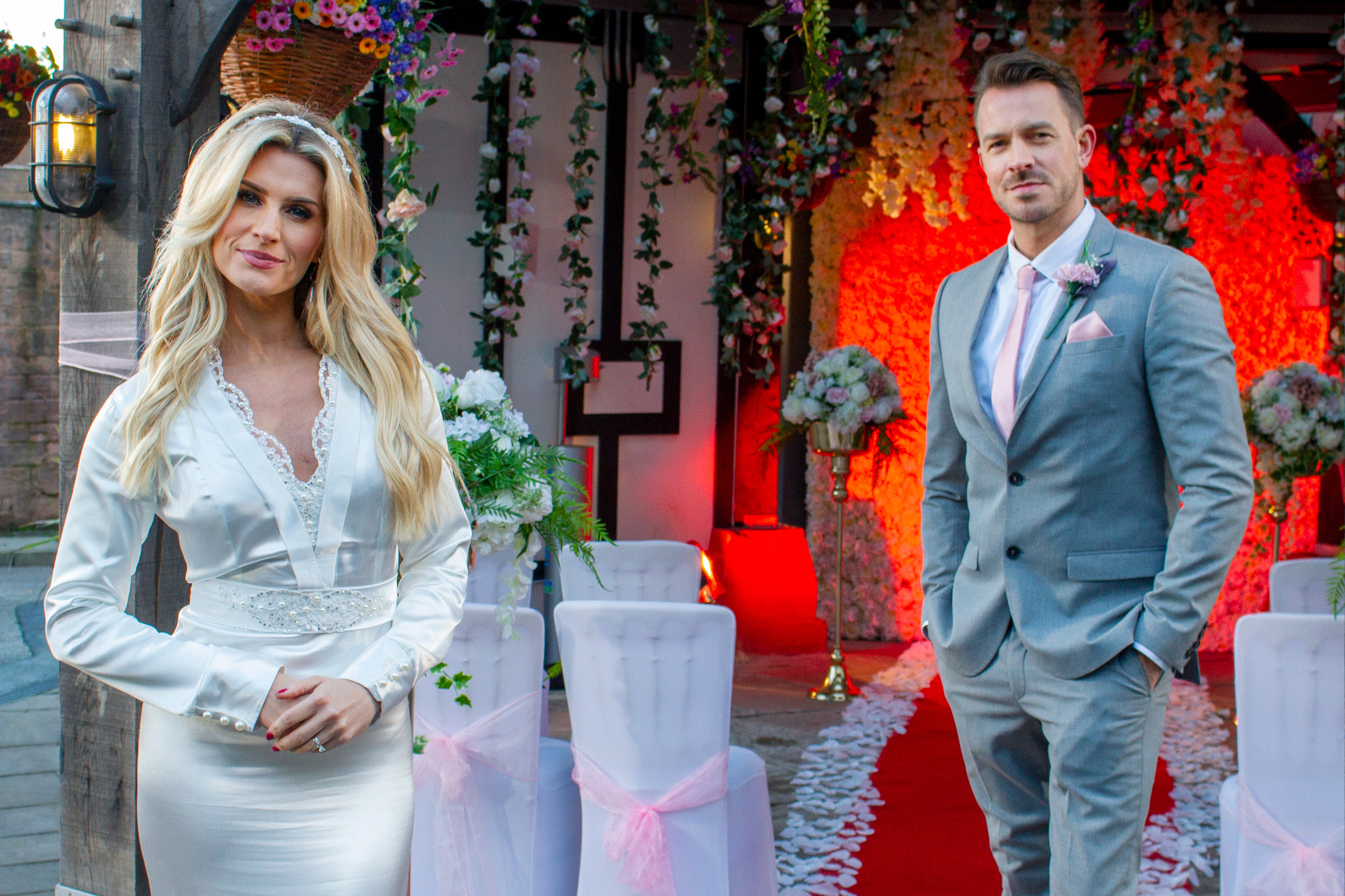Hollyoaks spoilers: Sarah Jayne Dunn reveals ‘explosive’ scenes at Mandy Richardson and Darren Osborne’s wedding
