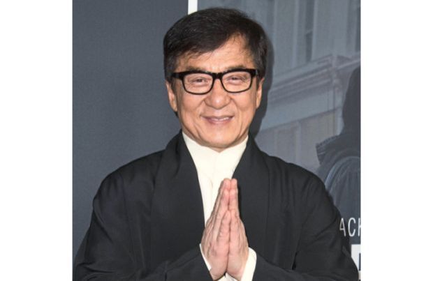 Jackie Chan pays tribute to Ng Man Tat
