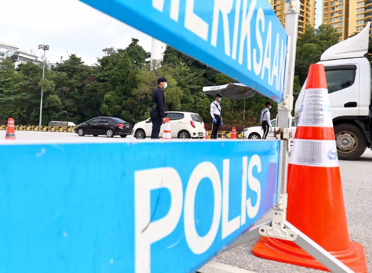 Police Roadblocks At Sungai Besi And Jalan Duta Toll Plazas Removed To Ease Traffic Flow Nestia