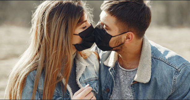 男子被女友放狠话：你打了疫苗就别想再有性生活！网友：建议分手，你这种type在约会app上很火（组图）