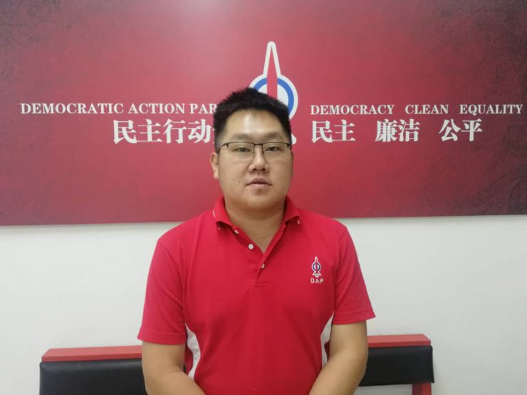 许溧根促李景胜别为难人 今午宣布下周小学延迟开课