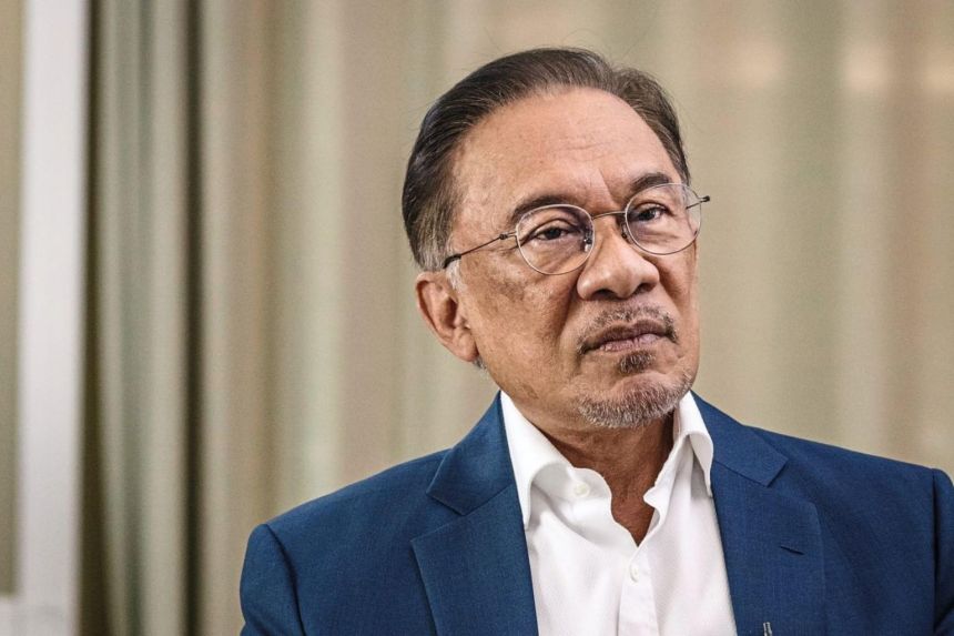 Anwar to address PKR-Umno collaboration in Malaysia's GE15 at 4.30pm: Sources