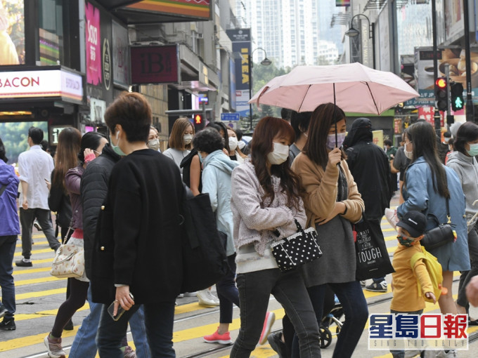 初步确诊个案约10宗 有男学生及工程师染疫