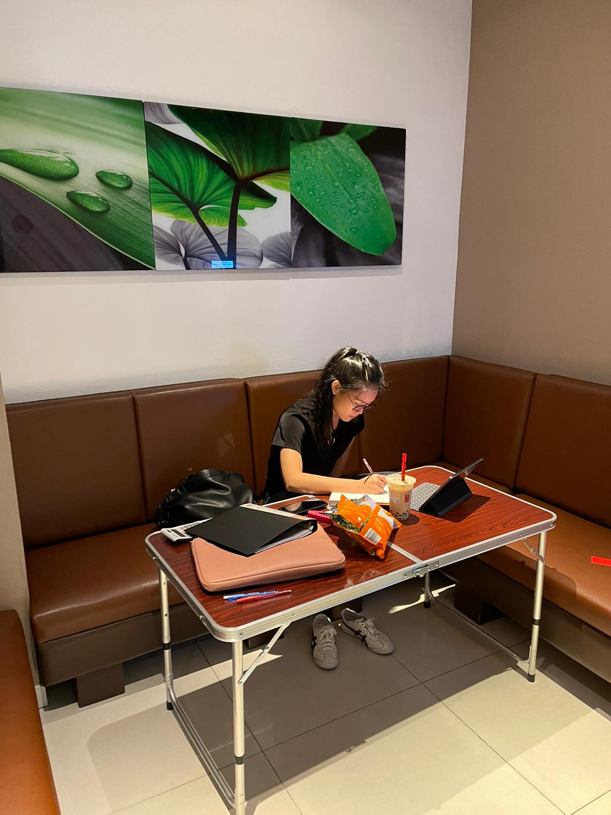 Teo heng reopens 3 outlets, you can rent rooms for studies & chill seshs instead of singing k