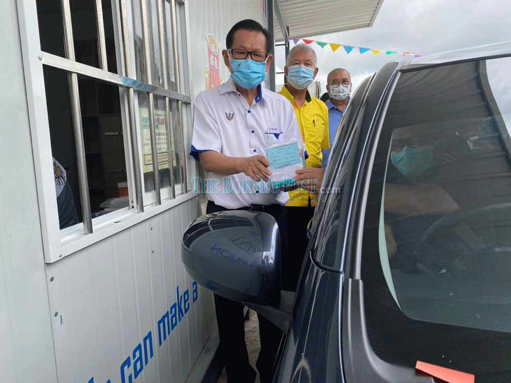Tudan Clinic drive-thru pharmacy service records registration of 500 patients