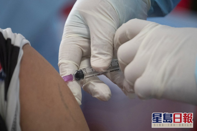 科兴指疫苗对3至17岁未成年测试者有效 550人仅2人发烧