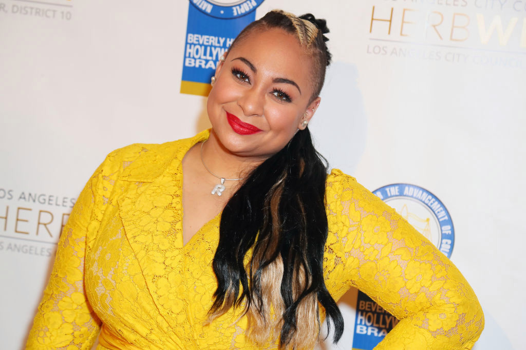 Raven-Symone to host What Not to Wear-inspired home makeover show on HGTV
