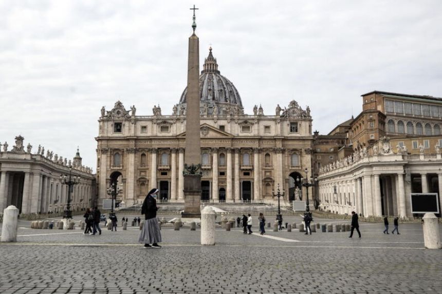 Cardinals get pay cut as Vatican reduces costs