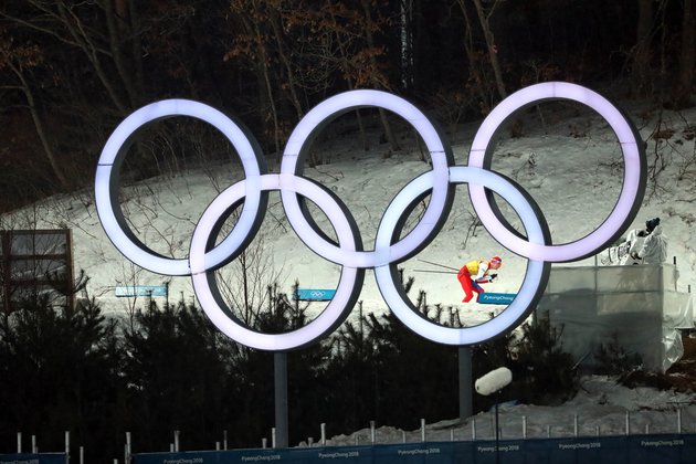 Two-time Olympic snowboarder Julie Pomagalski dies in avalanche