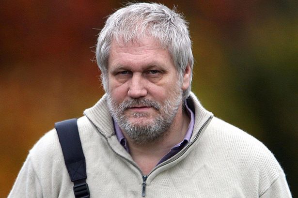 Fears another fiend will win Lotto as prisoners use smuggled mobiles to play in jail